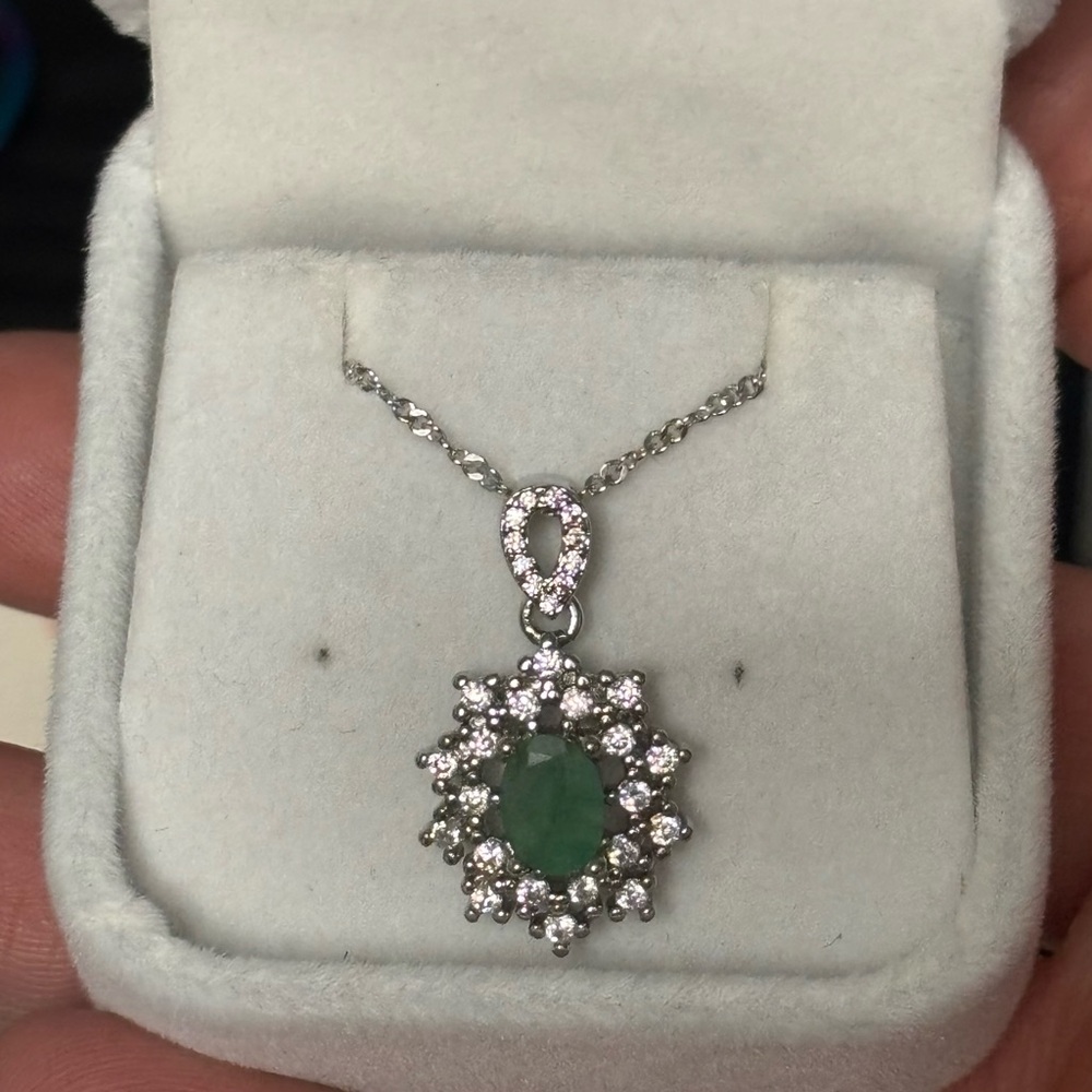 Natural Emerald w/ Zircon Halo Pendant Necklace and Stud Earrings Set - Picture 9 of 11